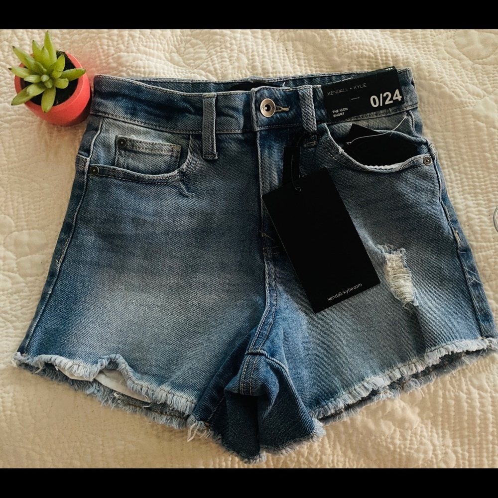 Kendall + Kylie shorts